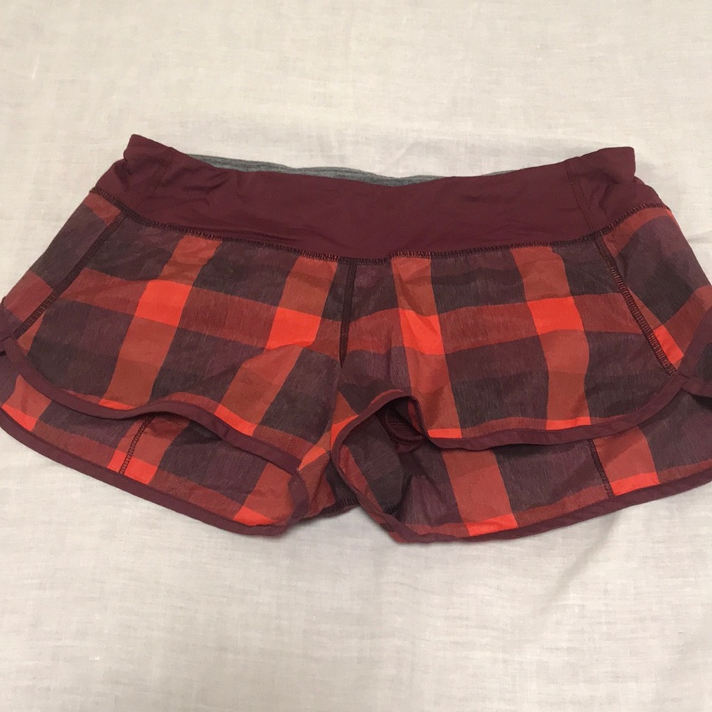 Lululemon shorts size 8